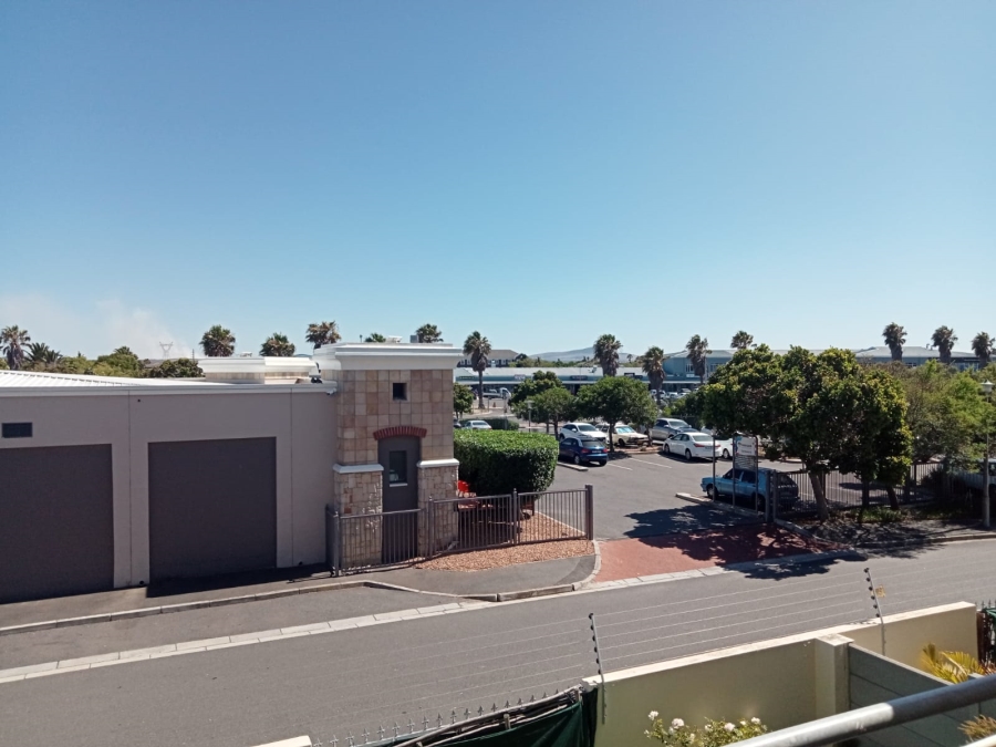 To Let 1 Bedroom Property for Rent in Parklands Western Cape
